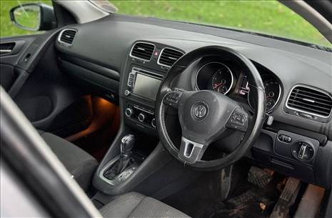 SOLD VW GOLF 1.6 TDI AUTO
