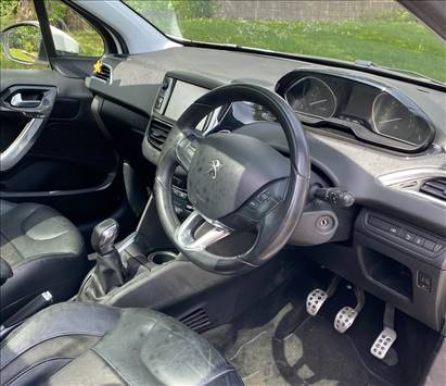PEUGEOT 208 1.6 VTI FELINE