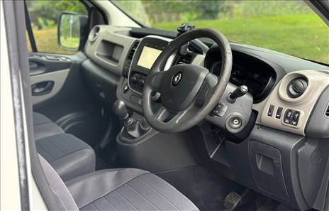 RENAULT TRAFIC 115 BUSINESS+ L1
