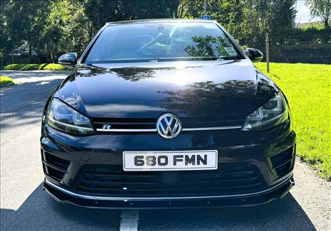 VOLKSWAGEN GOLF R 2.0 TSI
