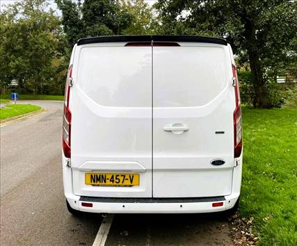 2018 FORD TRANSIT CUSTOM 6 SEATS