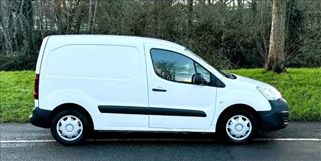 PEUGEOT PARTNER 625 HDI (3 SEATS)