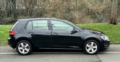 SOLD VOLKSWAGEN GOLF AUTO 