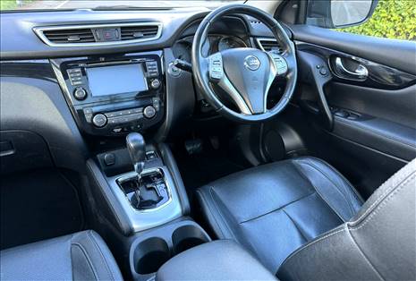 NISSAN QASHQAI AUTO (LOW TAX)